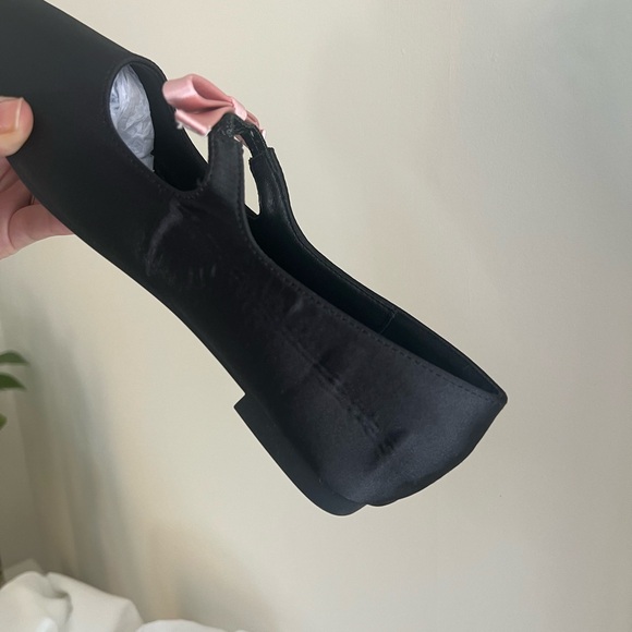 Black Mary Jane Flats with Pink Bow - Picture 8 of 9